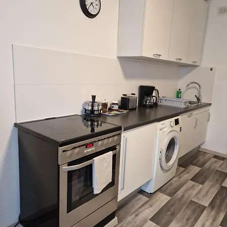 M&bluxux Ap 7 Apartman Krefeld